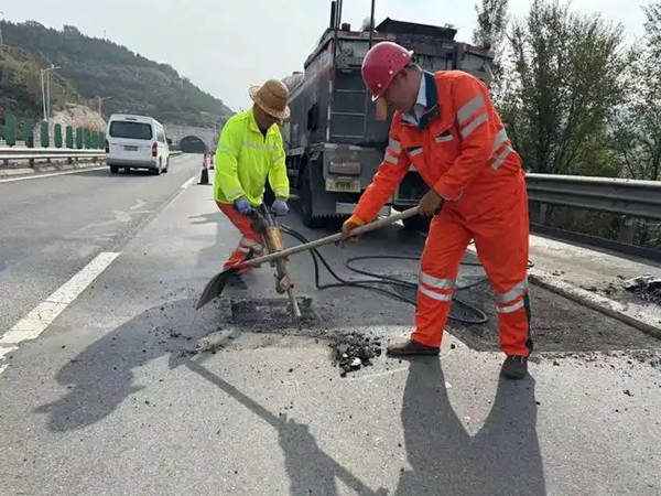新昌沥青路面修补价格